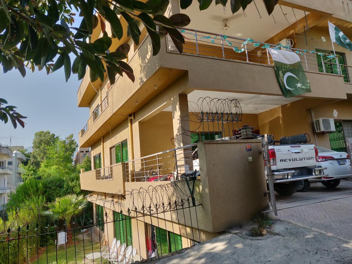 The Travelers Den Hotell Islamabad Eksteriør bilde