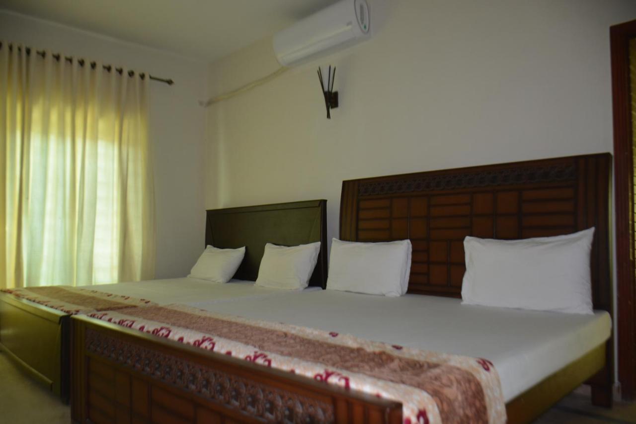 The Travelers Den Hotell Islamabad Eksteriør bilde